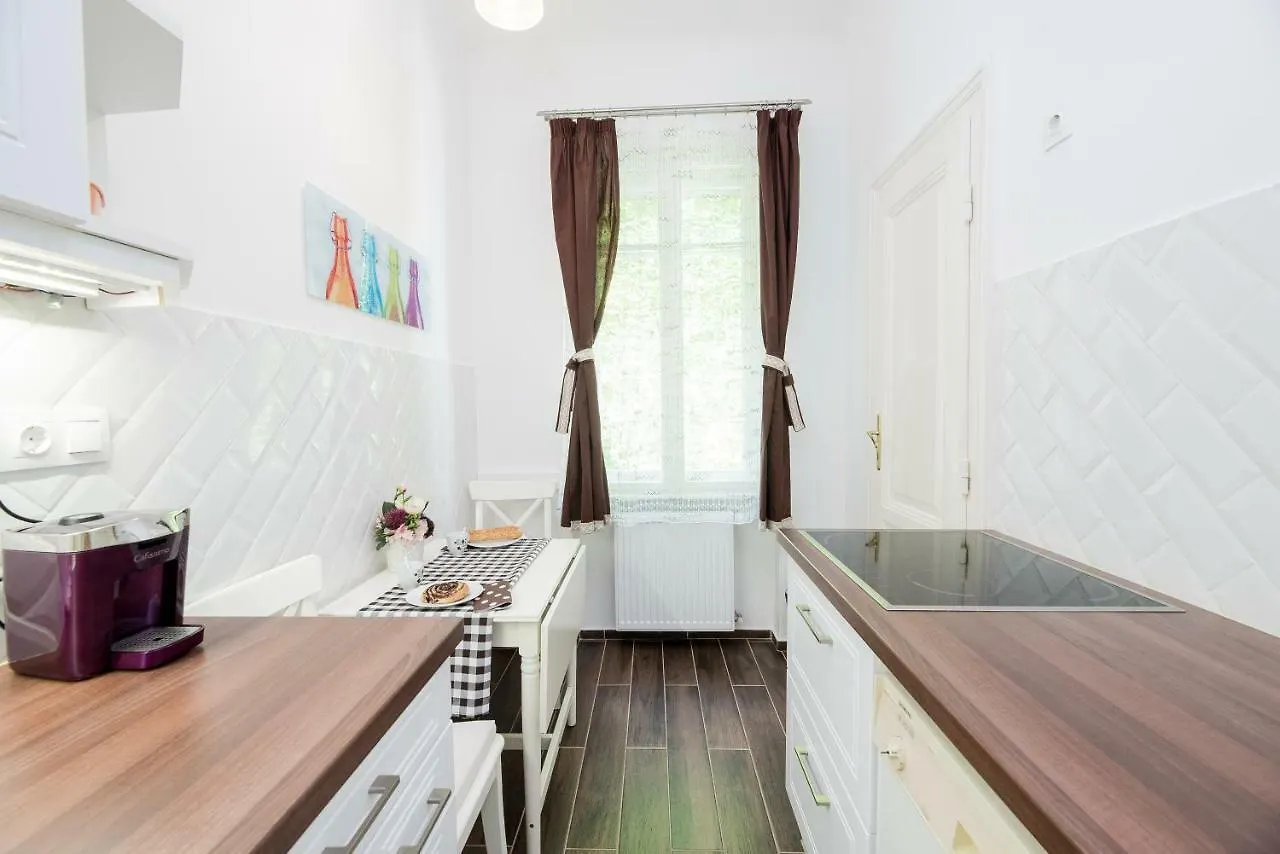 Gellert Family Suite Budapeszt 0*,  Węgry