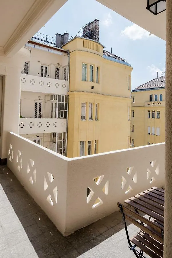BpR Gellért Family Suite Budapest Ungheria